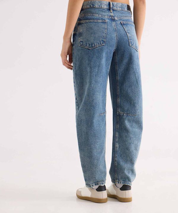 Jeans dama image number null