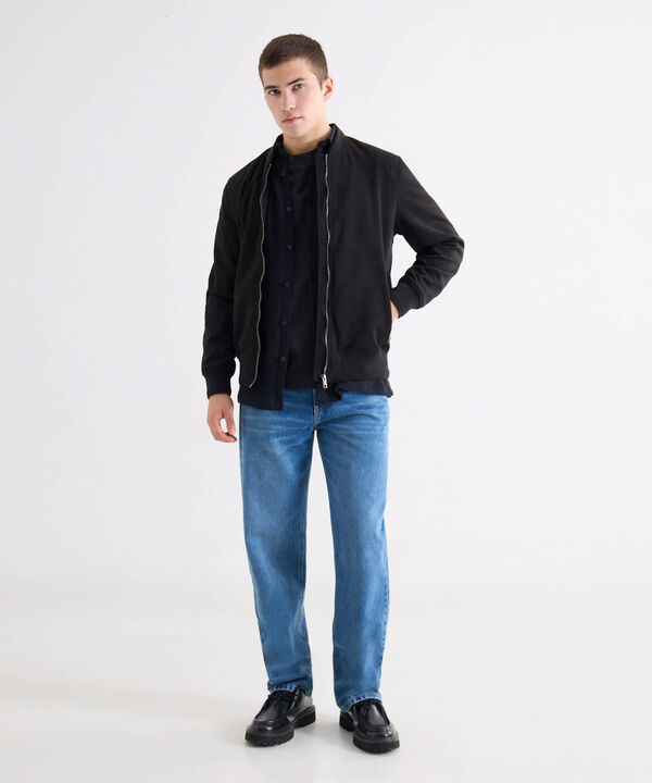 Jeans para hombre image number null