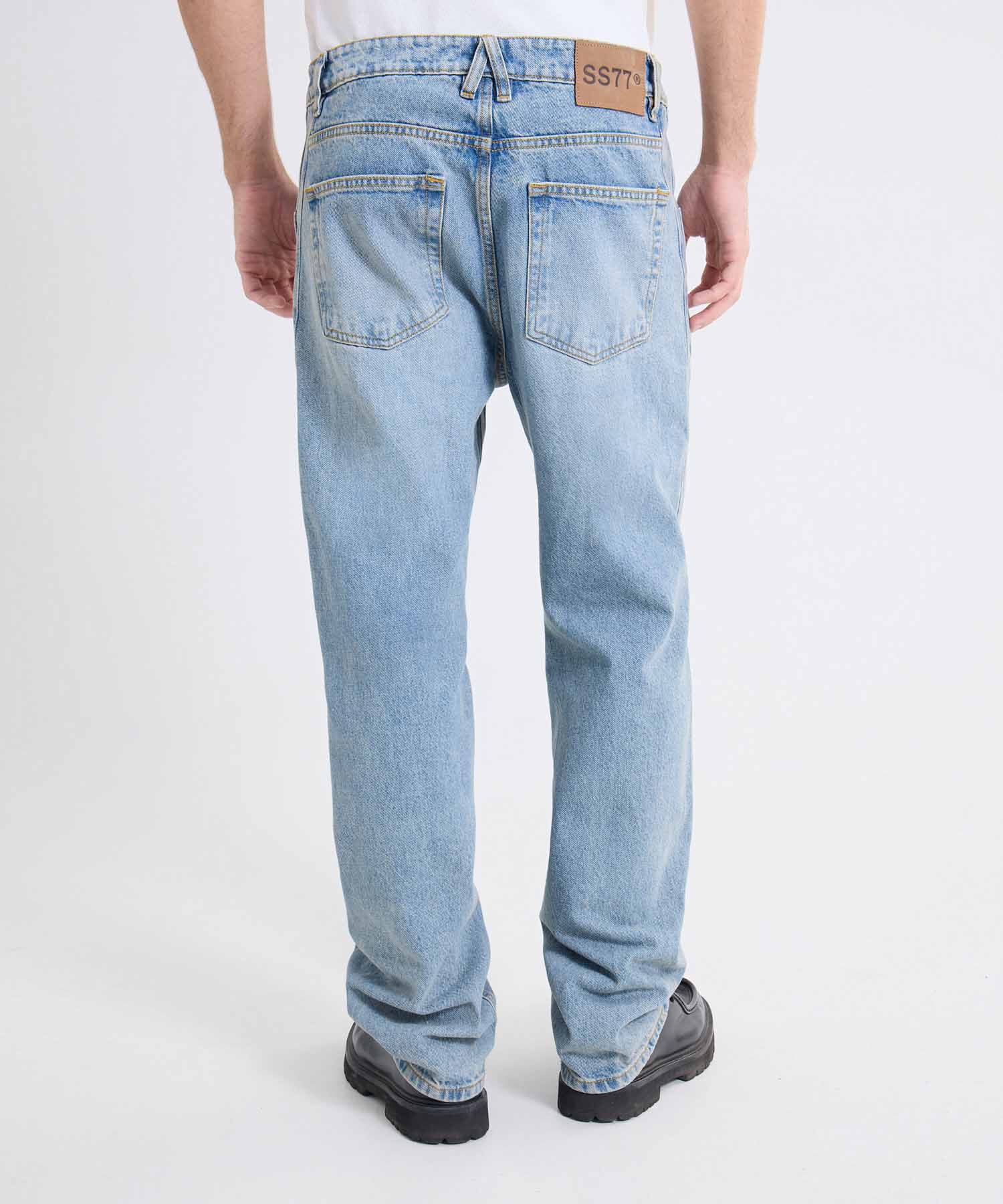 Jean para hombre