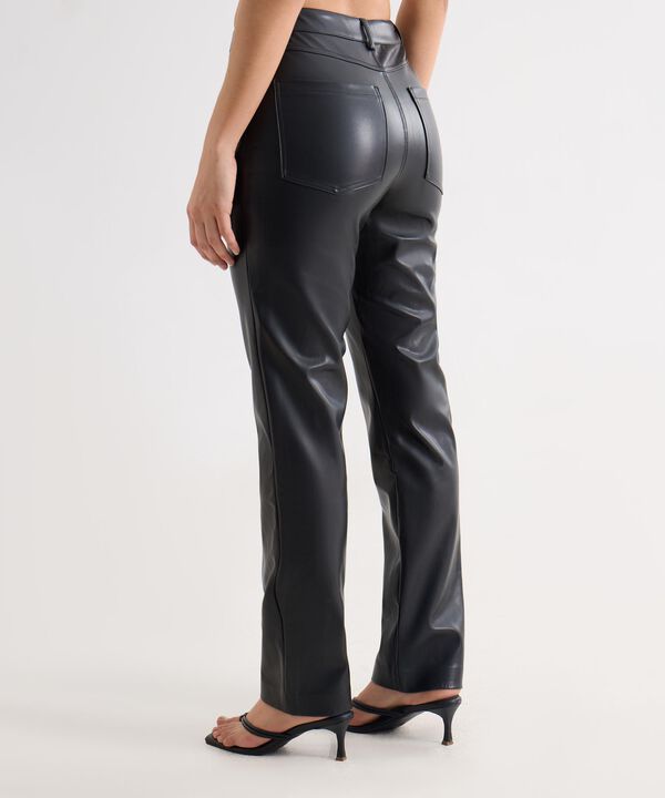 Pantalones para mujer